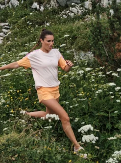 Roxy T-Shirts & Tops*Essential Energy - Sport T-Shirt Voor Dames Peach Whip