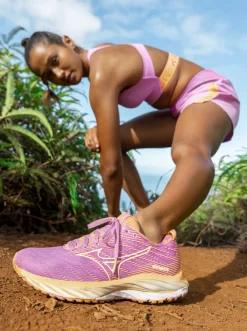 Roxy Sneakers* X Mizuno Wave Rider 26 - Hardloopschoenen Voor Dames B071 Pink
